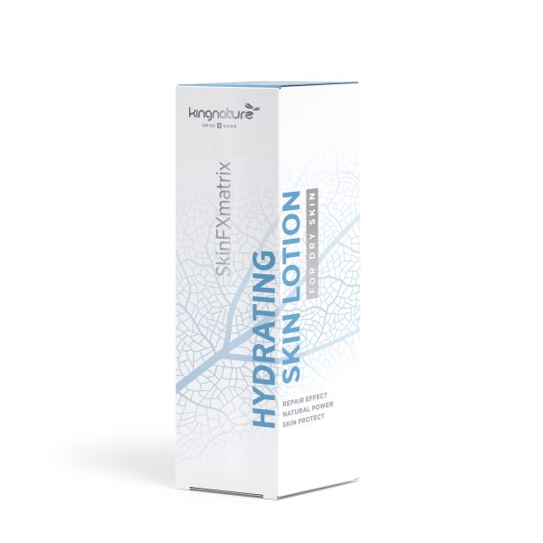 SkinLotion_200ml_Box_Front_V3.0 Eine rechteckige weiß-blaue Schachtel mit feuchtigkeitsspendender Hautlotion von kingnature für trockene Haut, mit Blattadernmustern und Text über natürliche Pflege, Reparatur und Hautschutz.